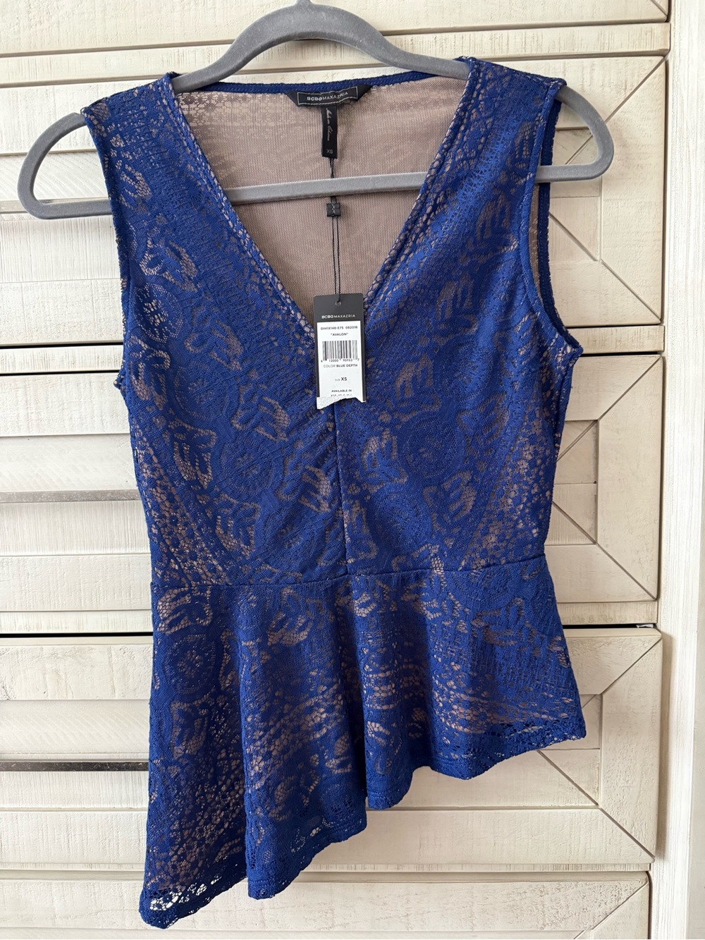 BCBGMaxAzria Royal Blue Lace Peplum V-Neck Sleeveless Top